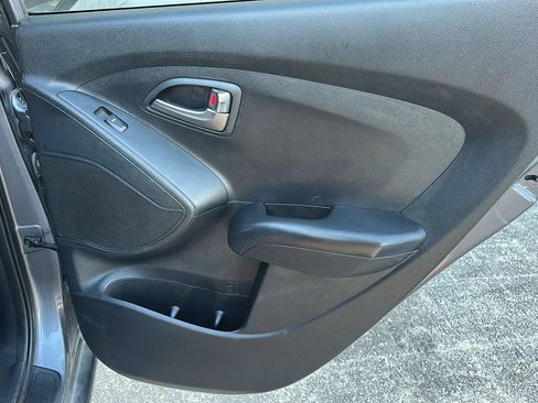 Used 2014 Hyundai Tucson GLS image 14