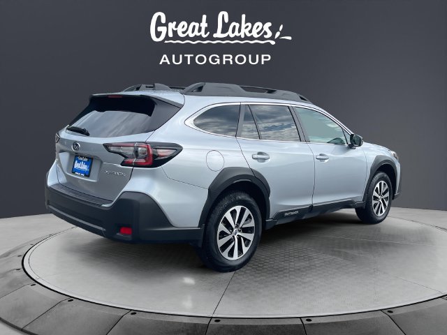 Certified 2025 Subaru Outback Premium AWD/4WD image 5