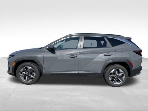 Used 2025 Hyundai Tucson SEL AWD/4WD image 24