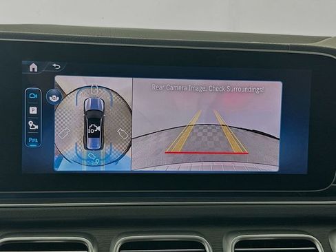 New 2026 Mercedes-Benz GLS 450 4MATIC image 14