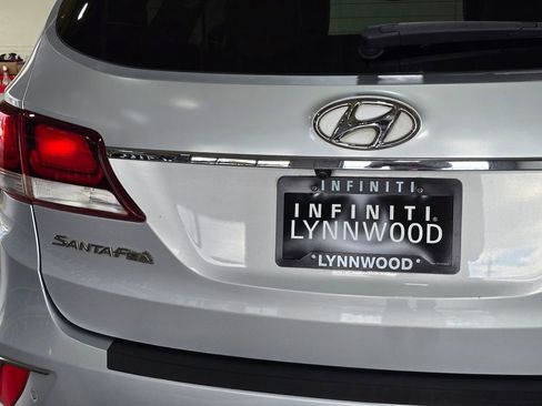 Used 2018 Hyundai Santa Fe SE w/ SE Ultimate Tech Package 03 image 27