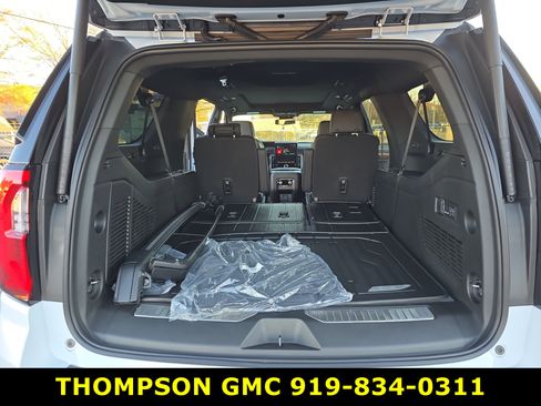 New 2026 GMC Yukon XL Denali w/ Sun & Power Step Package image 12