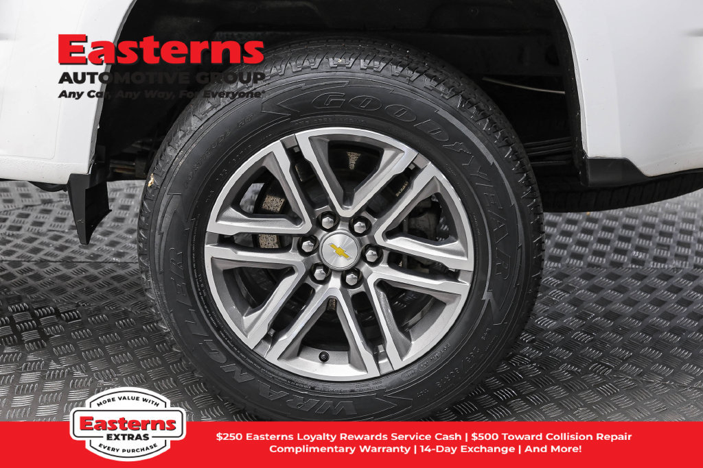 Used 2022 Chevrolet Colorado LT w/ Luxury Package AWD/4WD image 9