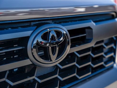 New 2026 Toyota Tacoma TRD Sport image 6