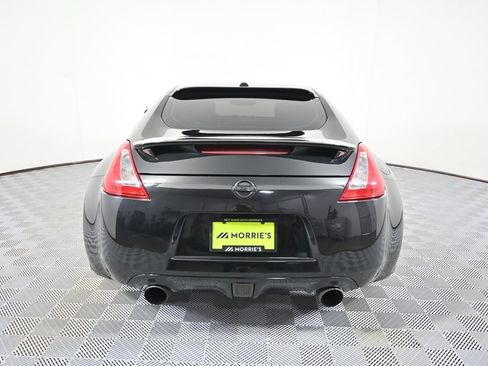 Used 2014 Nissan 370Z Touring w/ Sport Package RWD image 5