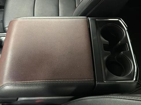 Used 2022 Ford F150 Lariat w/ Equipment Group 502A High image 20