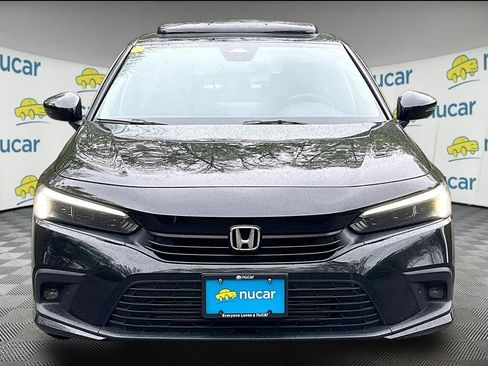 Used 2023 Honda Civic Touring image 2