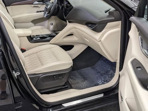 Used 2023 Buick Envision Avenir image 57