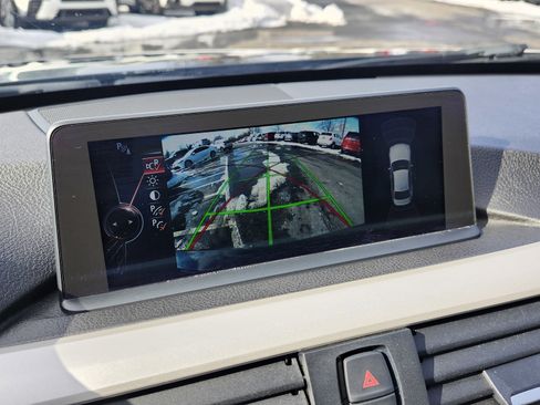 Used 2015 BMW 320i Sedan image 7