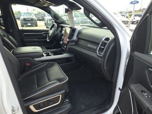 Used 2025 RAM 1500 Laramie w/ Sport Appearance Package AWD/4WD image 12