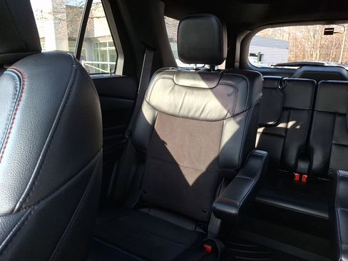 Used 2024 Ford Explorer ST w/ Equipment Group 401A image 18