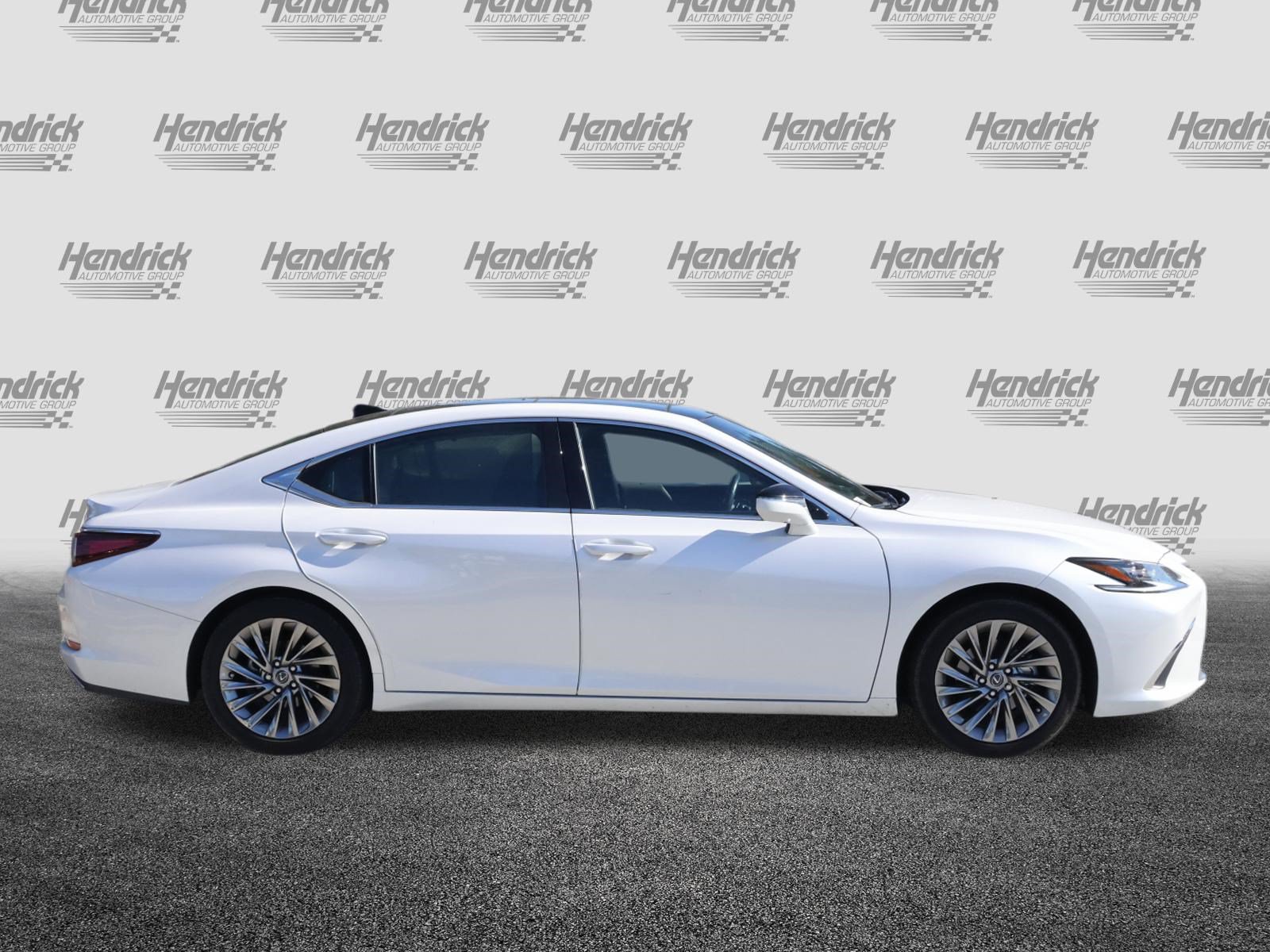 Used 2025 Lexus ES 350 Ultra Luxury w/ Accessory Package (Z2) FWD image 10