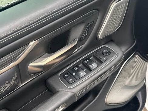 Used 2019 RAM 1500 Limited image 11