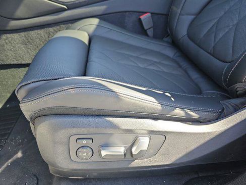 New 2026 BMW X6 xDrive40i image 29