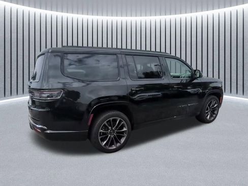 Used 2024 Jeep Grand Wagoneer Series II w/ Quick Order Packagew 28T AWD/4WD image 18