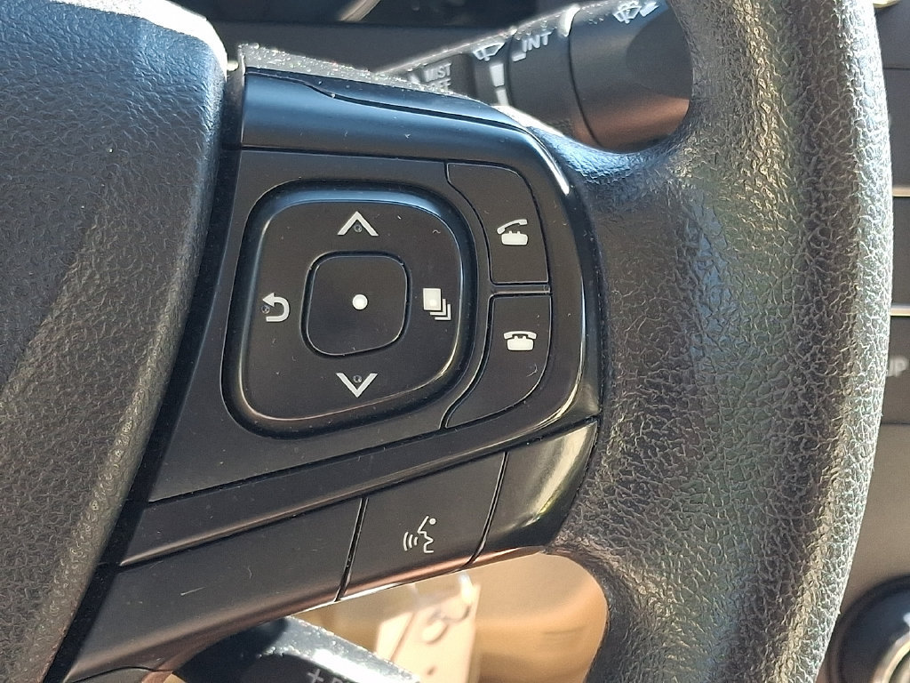 Used 2017 Toyota Camry LE FWD image 21
