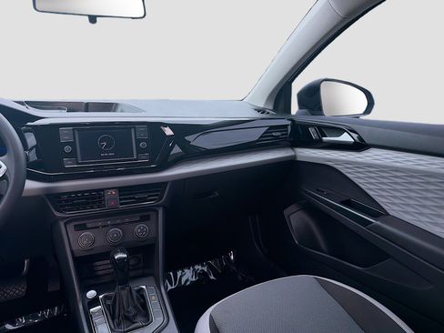 Certified 2022 Volkswagen Taos S FWD image 21