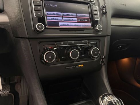 Used 2012 Volkswagen Golf TDI FWD image 22