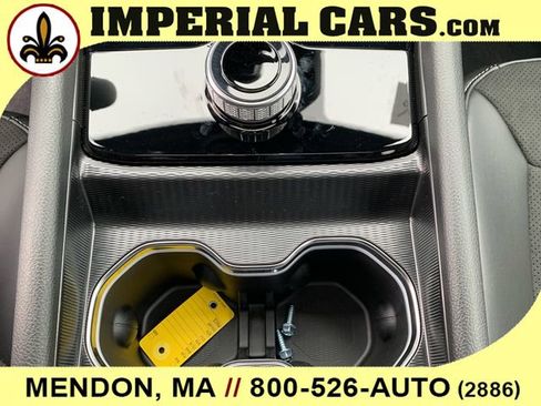 New 2025 Jeep Grand Cherokee Altitude image 33