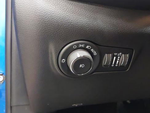 Used 2024 Jeep Compass Limited AWD/4WD image 23
