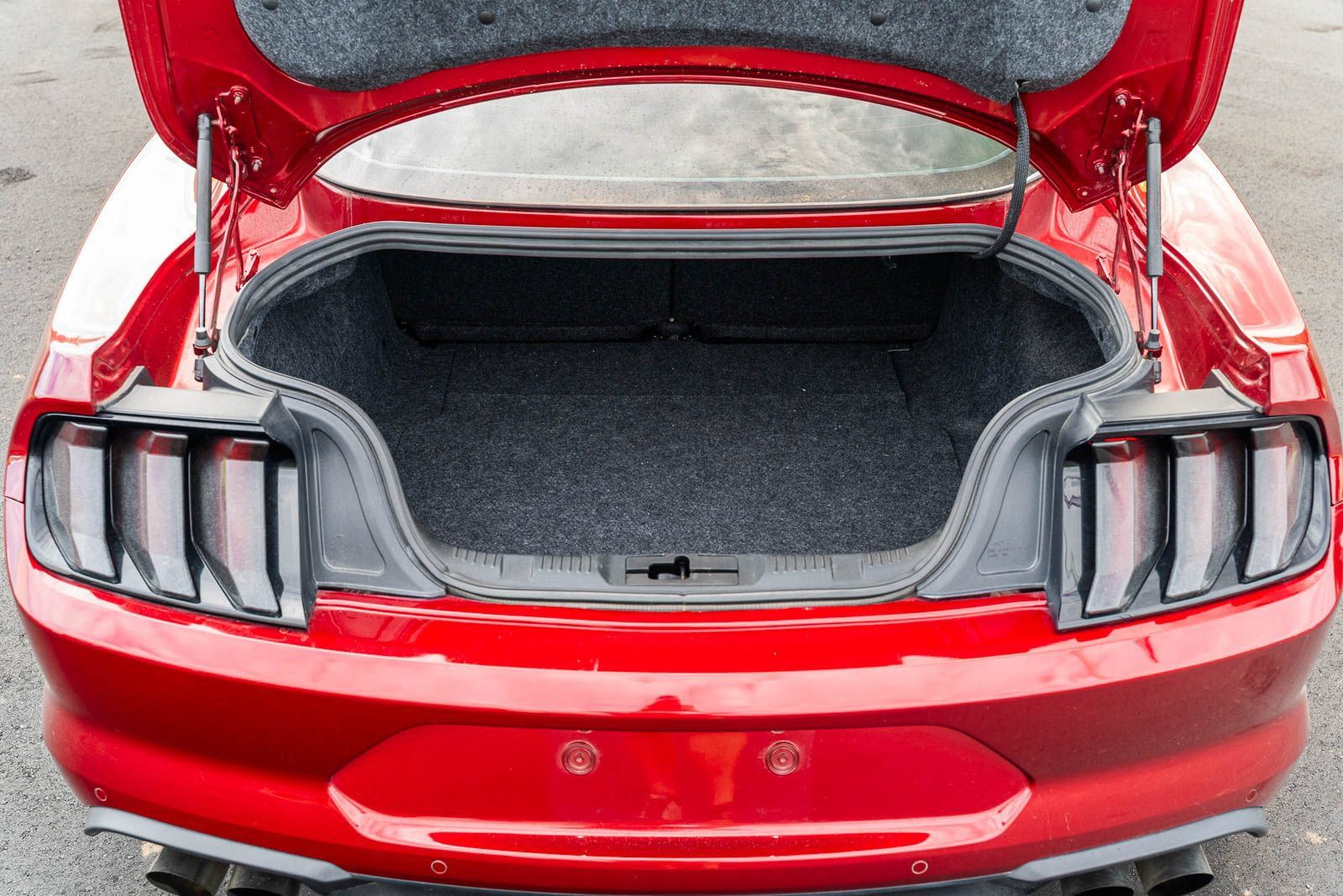 Used 2019 Ford Mustang GT Premium w/ Ford Safe & Smart Package RWD image 14