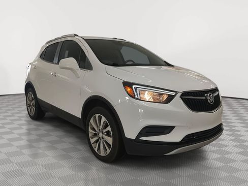 Used 2020 Buick Encore Preferred AWD/4WD image 4