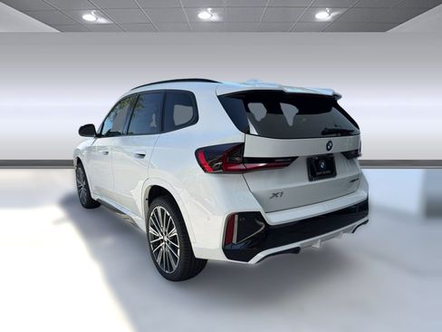 New 2026 BMW X1 xDrive28i w/ Technology Package AWD/4WD image 3