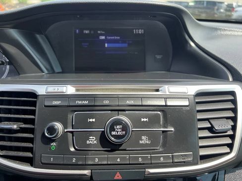 Used 2016 Honda Accord LX image 8