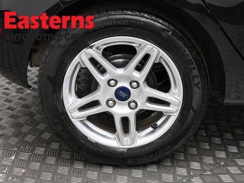 Used 2019 Ford Fiesta SE image 30