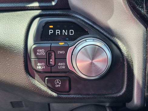 Used 2025 RAM 1500 Laramie w/ Sport Appearance Package AWD/4WD image 25
