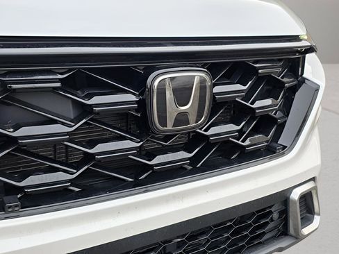 Used 2024 Honda CR-V Sport Touring image 9