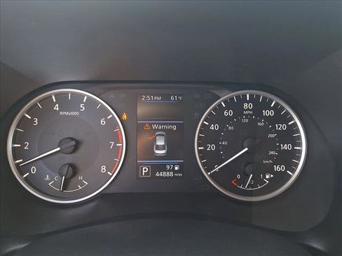 Used 2024 Nissan Sentra S FWD image 11