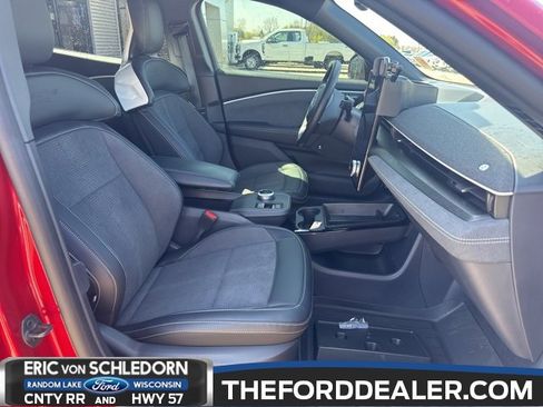 Used 2024 Ford Mustang Mach-E GT image 14