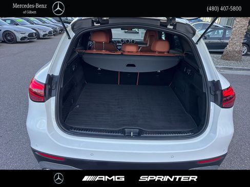 Certified 2025 Mercedes-Benz GLC 300 image 6