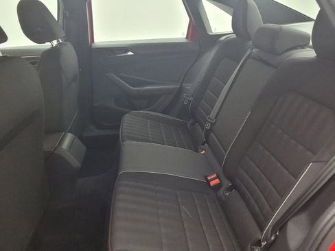 Used 2019 Volkswagen Jetta GLI image 18