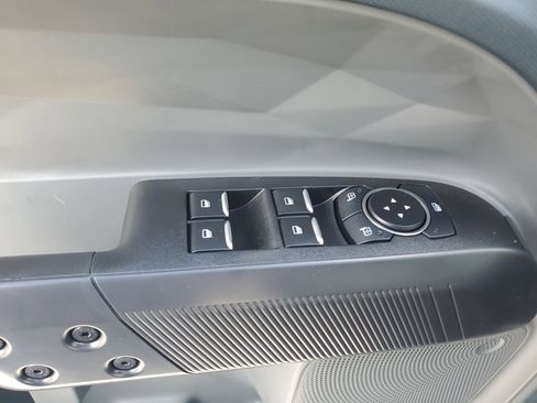 New 2025 Ford Maverick XL w/ Equipment Group 101A image 13