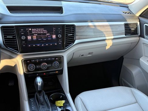 Used 2021 Volkswagen Atlas SEL image 15