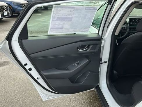 New 2025 Honda Accord LX image 20