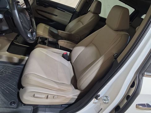 Used 2022 Honda Odyssey Touring image 13