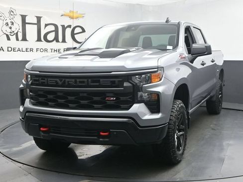 Used 2025 Chevrolet Silverado 1500 Custom Trail Boss AWD/4WD image 7