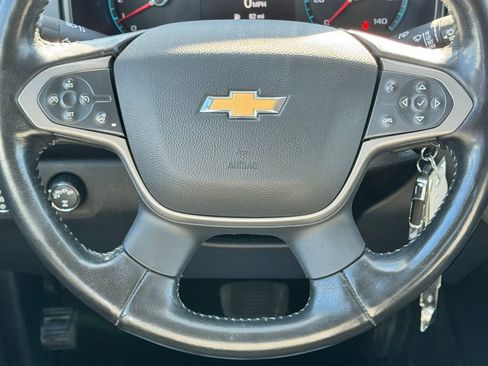 Used 2022 Chevrolet Colorado Z71 AWD/4WD image 20