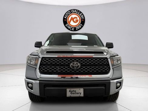 Used 2021 Toyota Tundra SR5 w/ SR5 Upgrade Package image 2