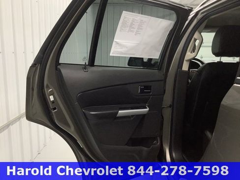 Used 2013 Ford Edge SEL image 12
