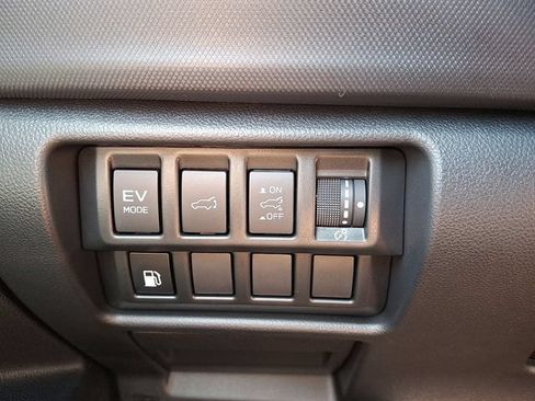 Certified 2025 Subaru Forester Limited AWD/4WD image 24