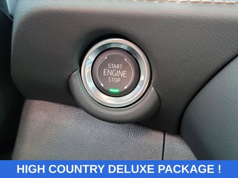 New 2026 Chevrolet Suburban High Country image 22