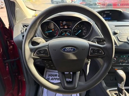 Used 2017 Ford Escape SE AWD/4WD image 15