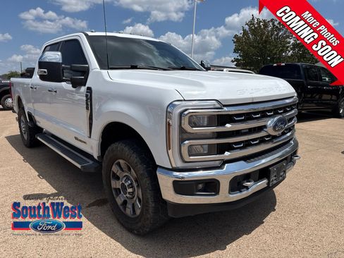 Used 2024 Ford F250 Lariat w/ Chrome Package AWD/4WD image 1