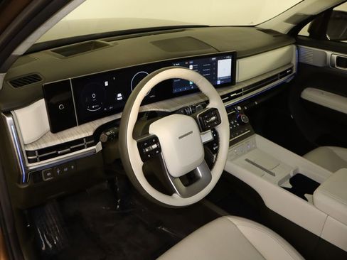 Used 2025 Hyundai Santa Fe Calligraphy AWD/4WD image 28