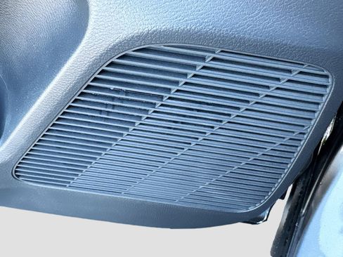New 2026 Nissan Kicks S FWD image 25