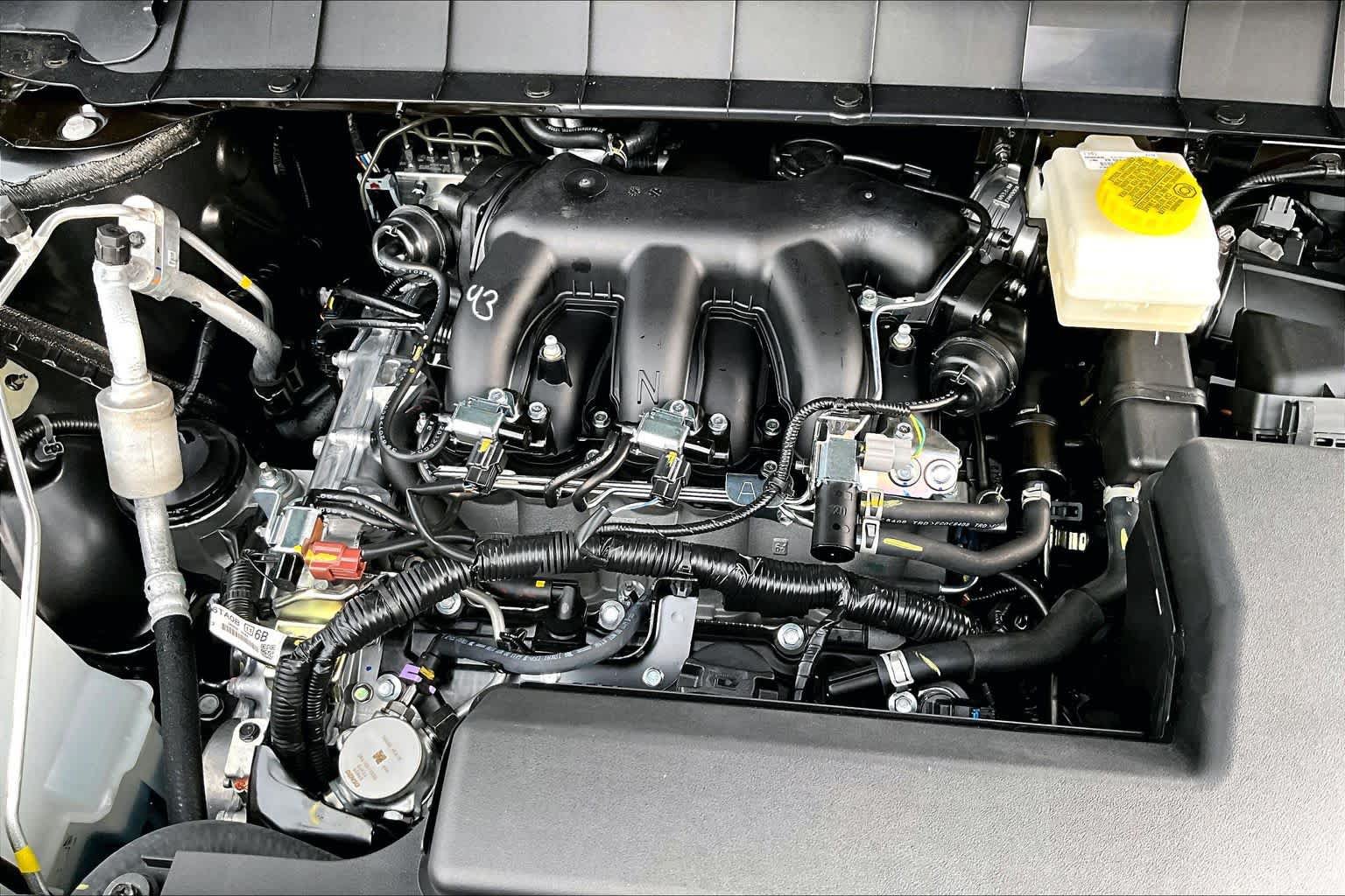 New 2026 Nissan Pathfinder SL FWD image 17